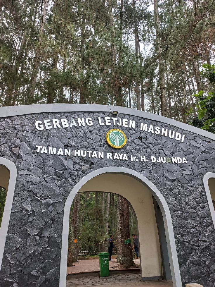 Gambar Taman Hutan Raya Ir. H. Djuanda